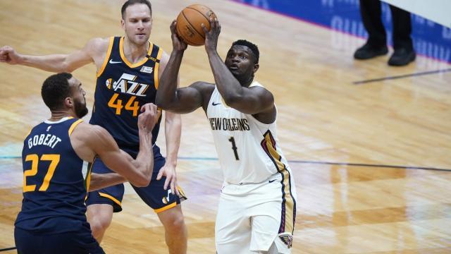 世界杯赛程-鹈鹕找准前进新方向，锡安带球队众将猛练“内”功